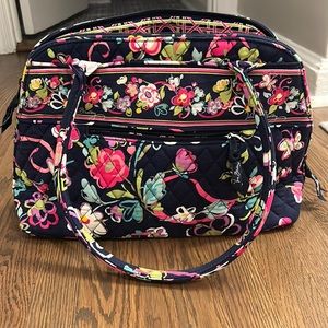 VERA BRADLEY TRAVEL BAG